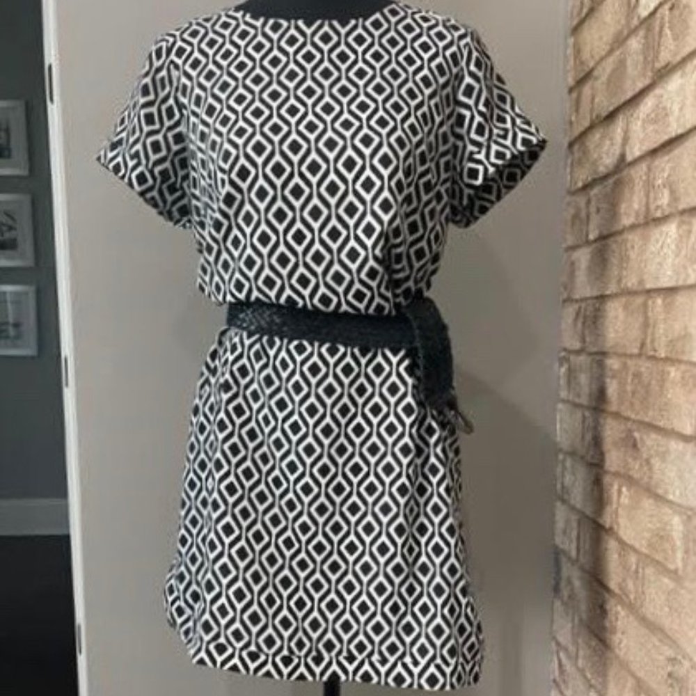 Diamond Patten Shift Dress